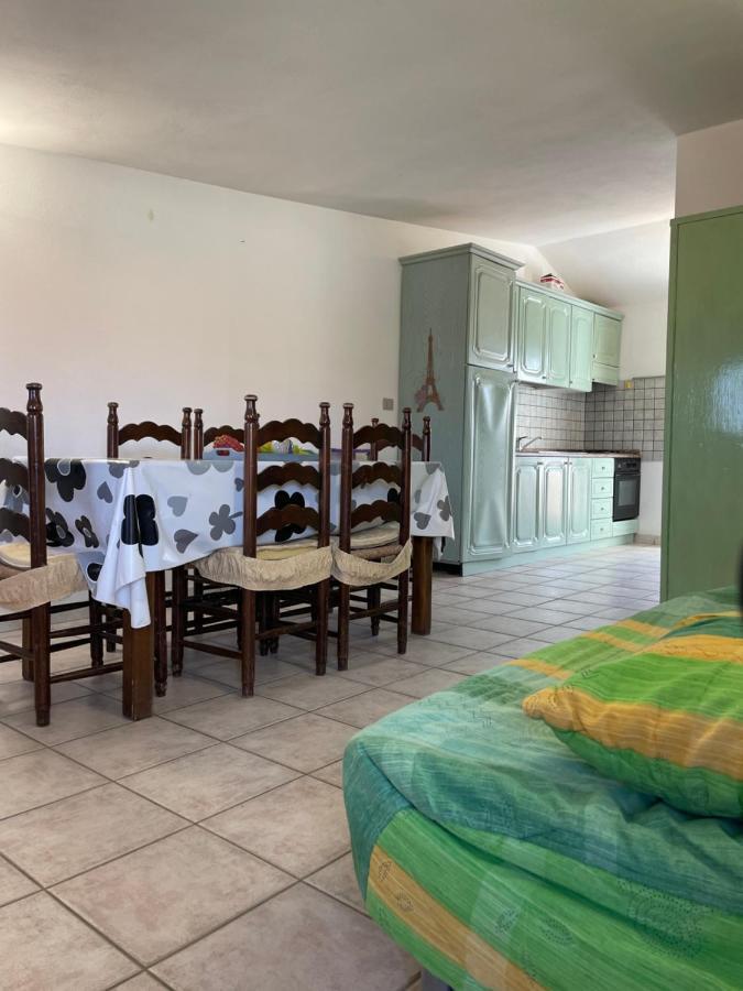 Apartamento La Casa Di Tonia La Caletta Exterior foto
