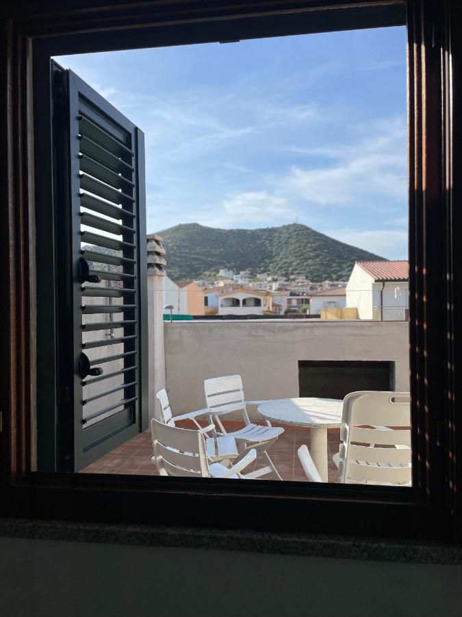 Apartamento La Casa Di Tonia La Caletta Exterior foto