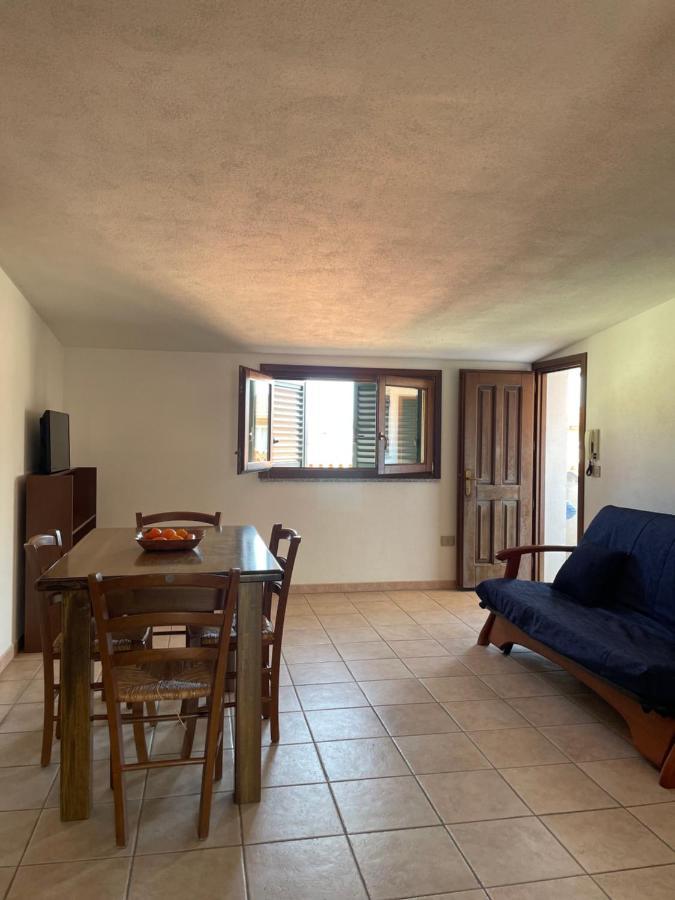 Apartamento La Casa Di Tonia La Caletta Exterior foto